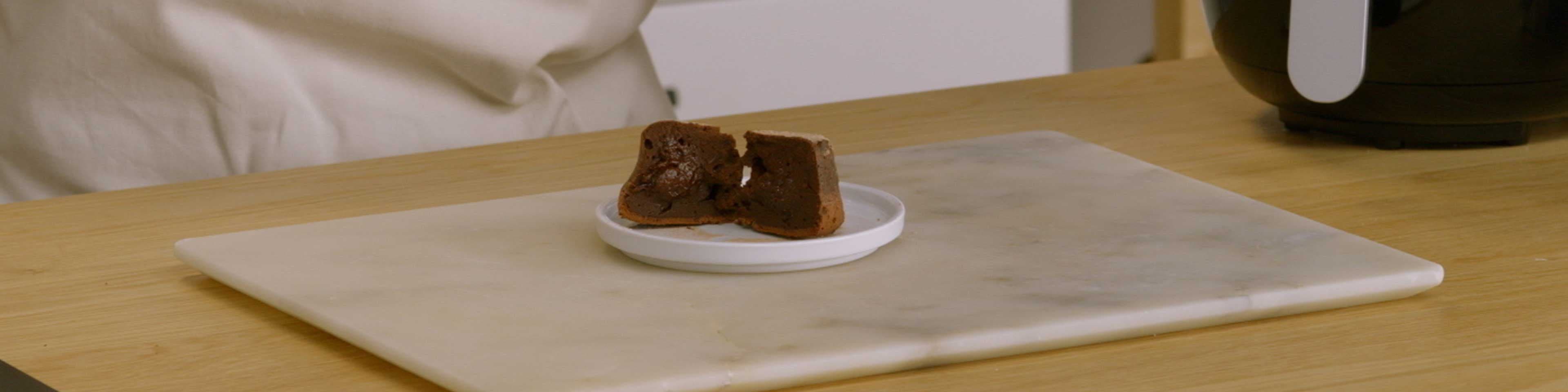 Coulant de chocolate en freidora de aire