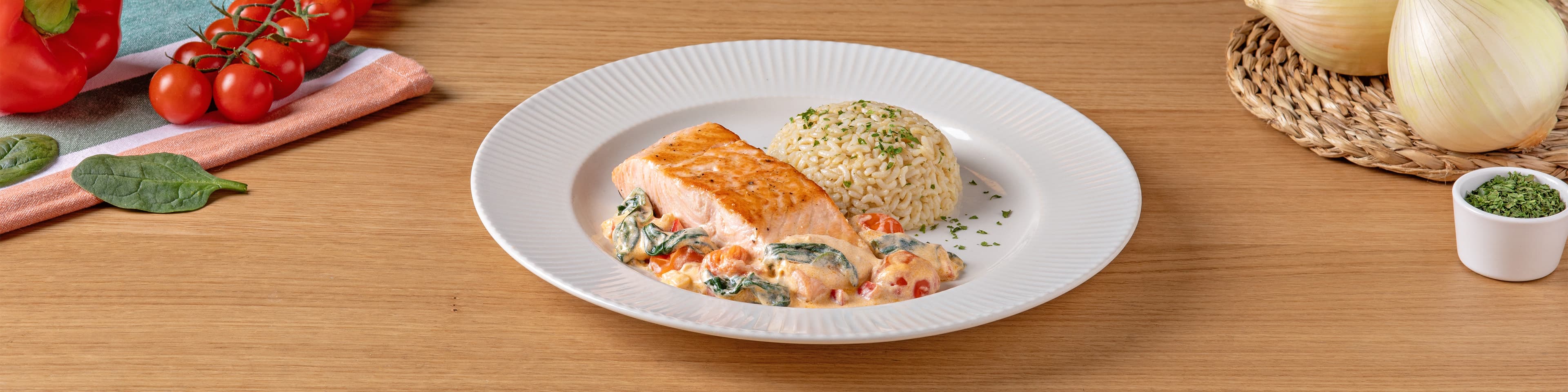 Salmón a la toscana