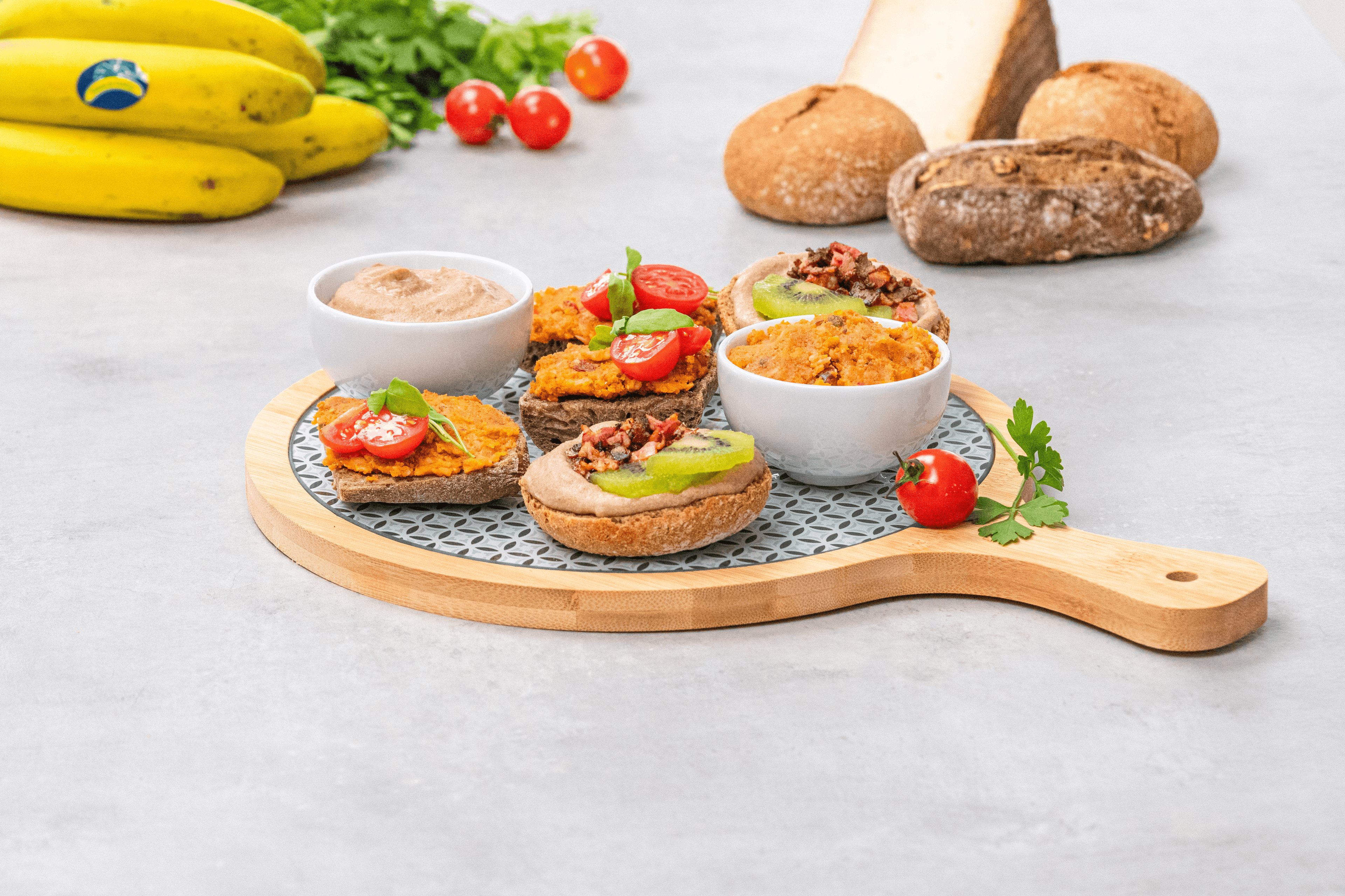 Almogrote casero y untable de plátano y curry