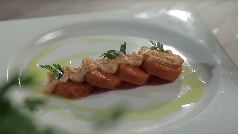 Batata con almogrote