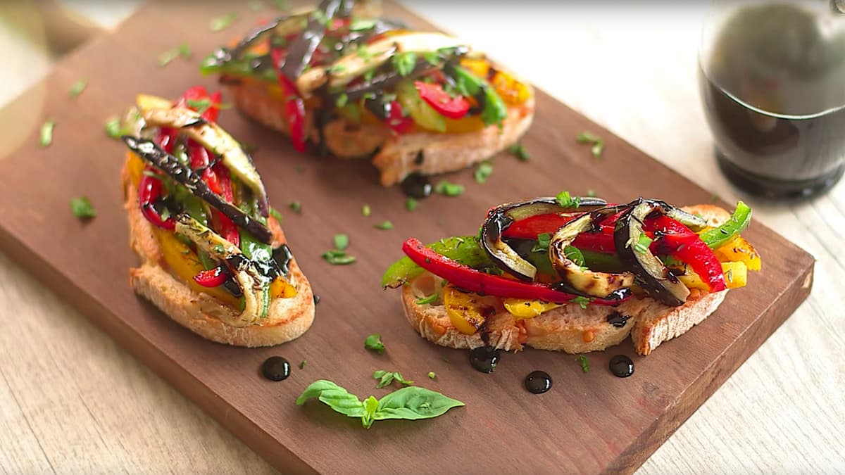 Bruschetta de verduras