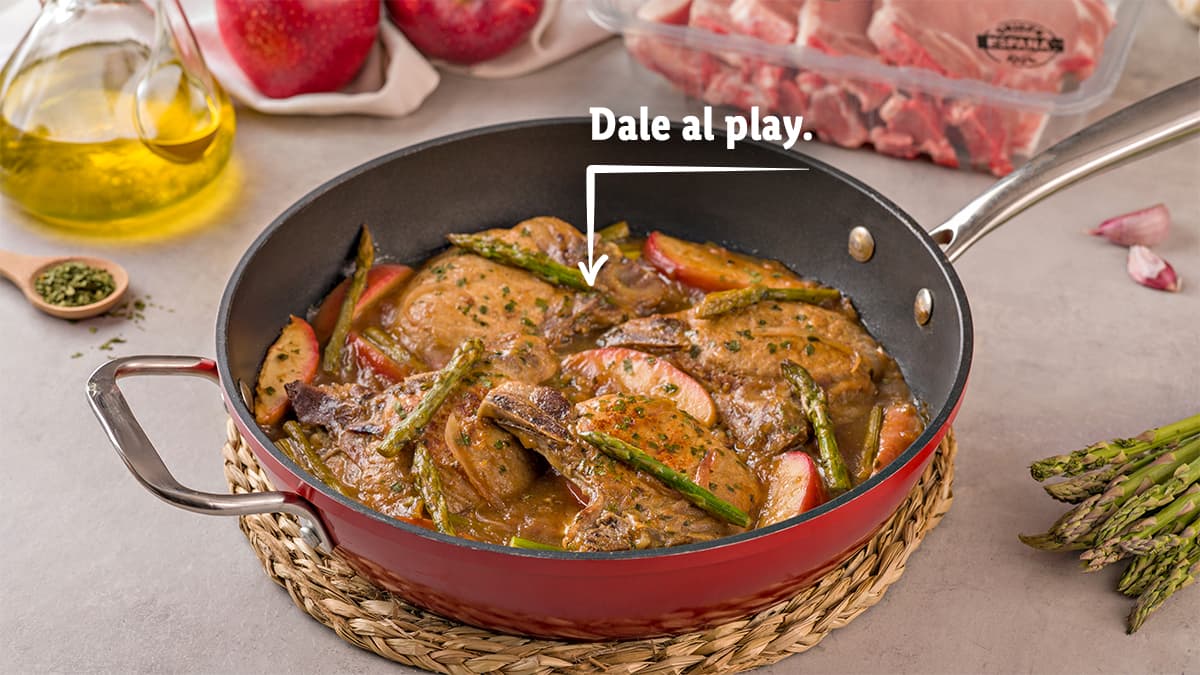 Chuletas de cerdo con manzana