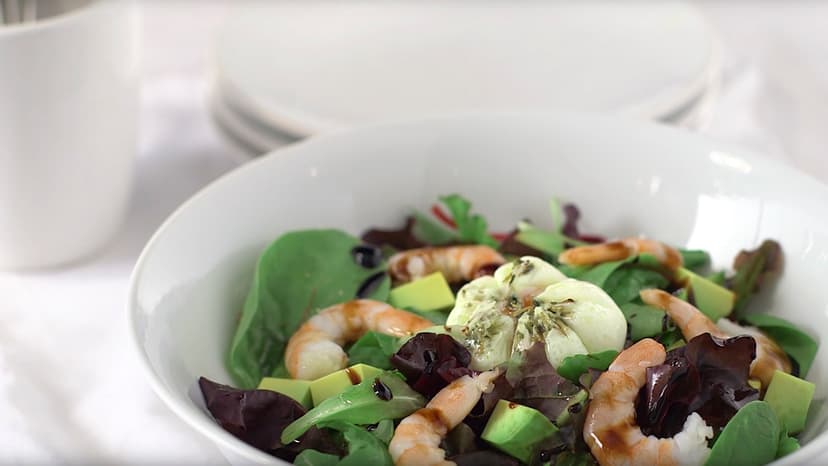 Ensalada de brotes tiernos