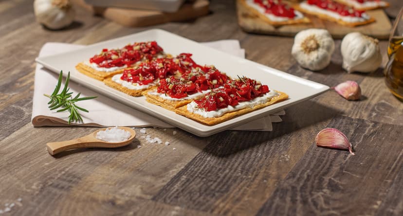 Hojaldre con pimientos asados