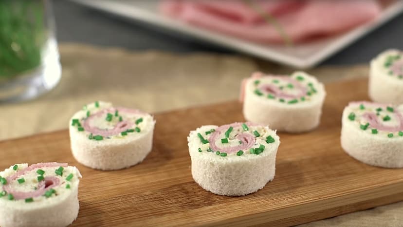 Mini rollitos de jamón cocido