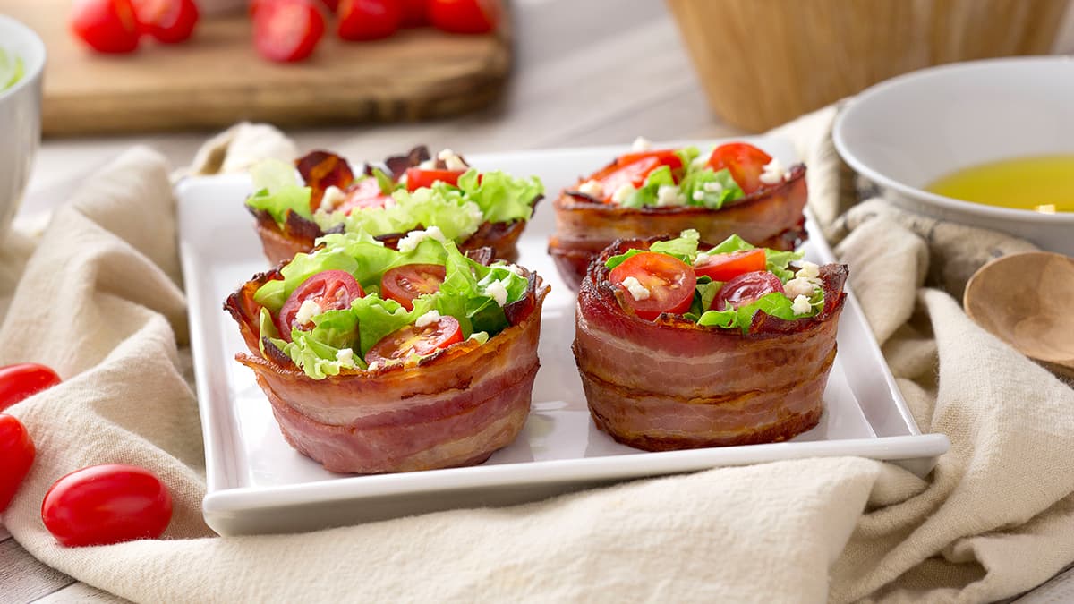 Nidos de bacon con ensalada
