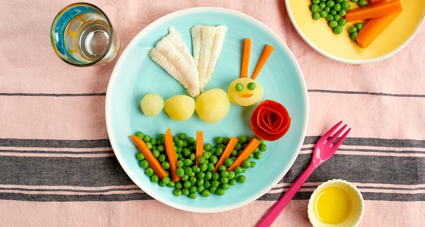 Pescado con guisantes y patata