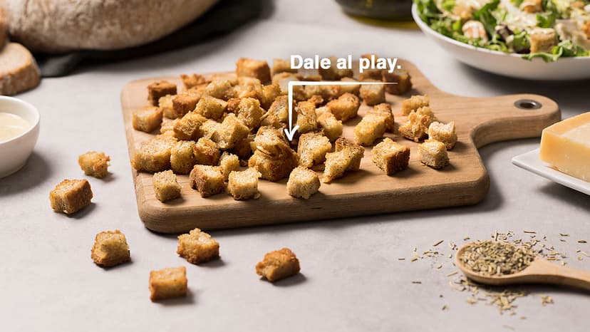 Picatostes al horno para ensalada César