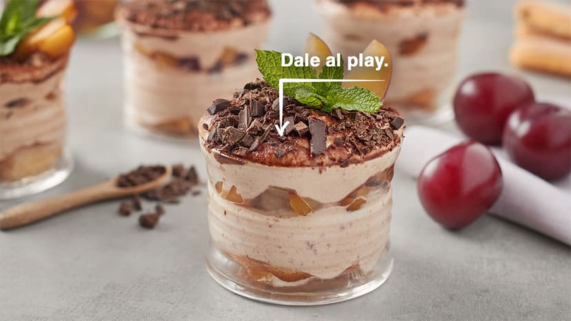 Tiramisú de ciruelas