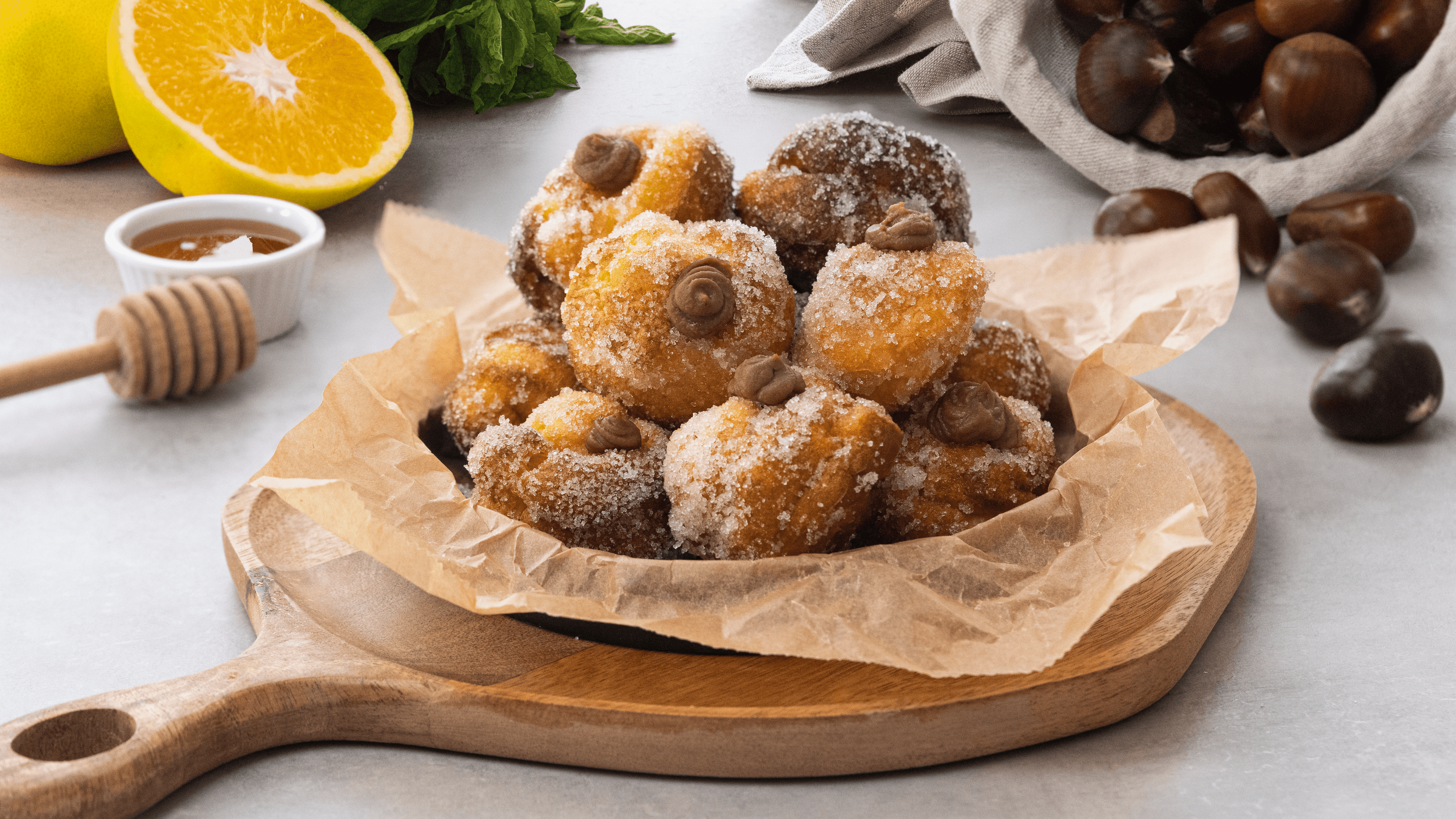 Buñuelos rellenos de crema de castañas y cacao