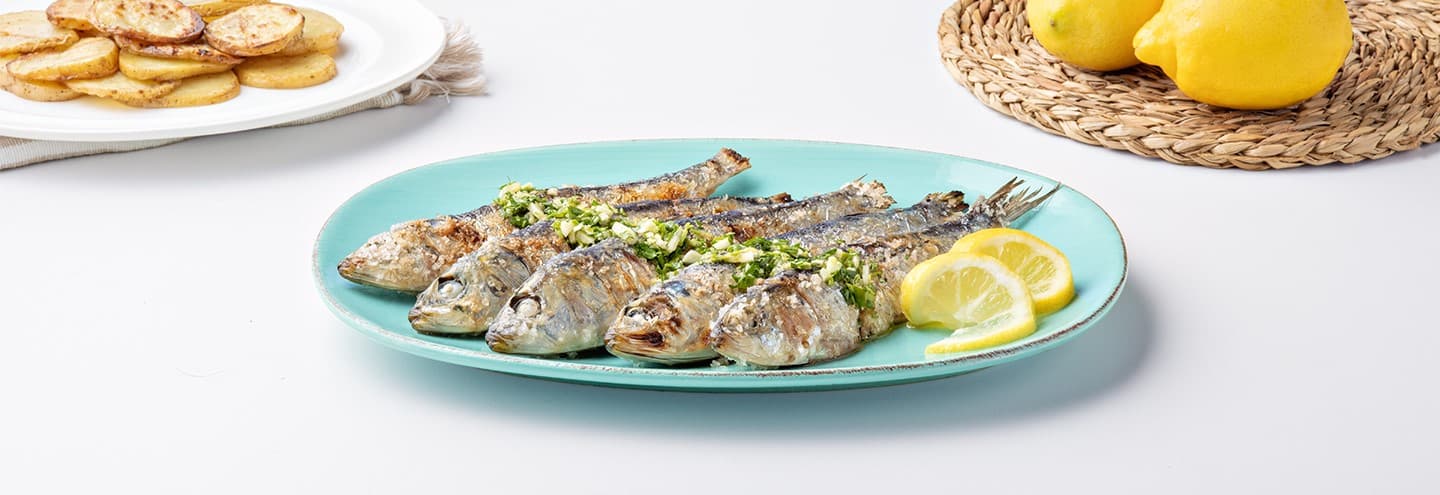Sardinas a la brasa con patatas