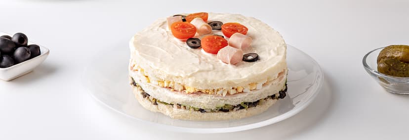 Pastel frío de jamón y atún