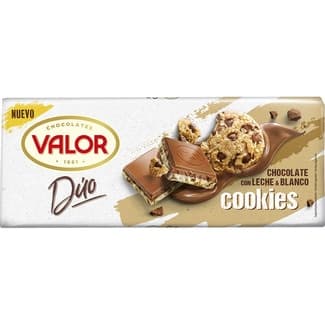 Dúo chocolate con leche relleno de chocolate blanco con cookies tableta 170 g - Valor
