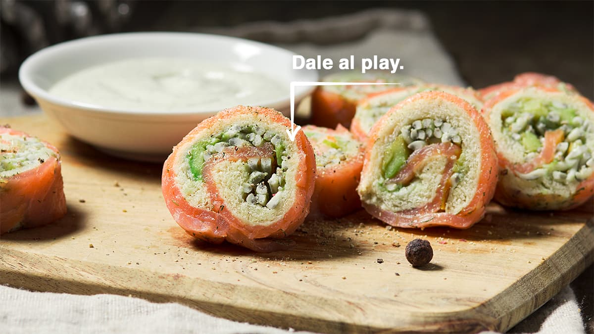 Canapés de salmón y delicias del mar