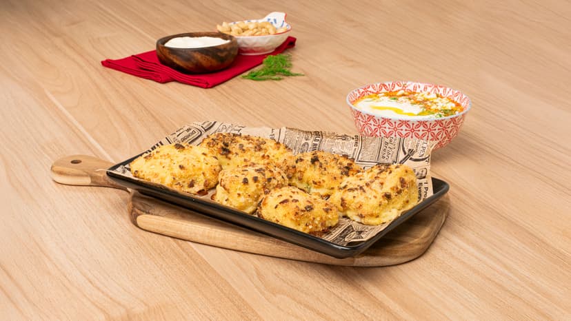 Bacalao empanado con salsa feta