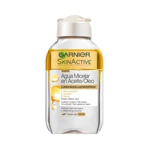 GARNIER Agua micelar en aceite, formato de viaje GARNIER Skin active 100 ml.