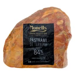MONELLS Pastrami de ternera ahumada con madera de haya al corte.