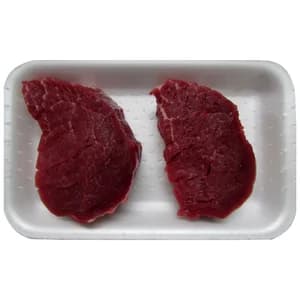 Bandeja de solomillos de ternera cortado en medallones